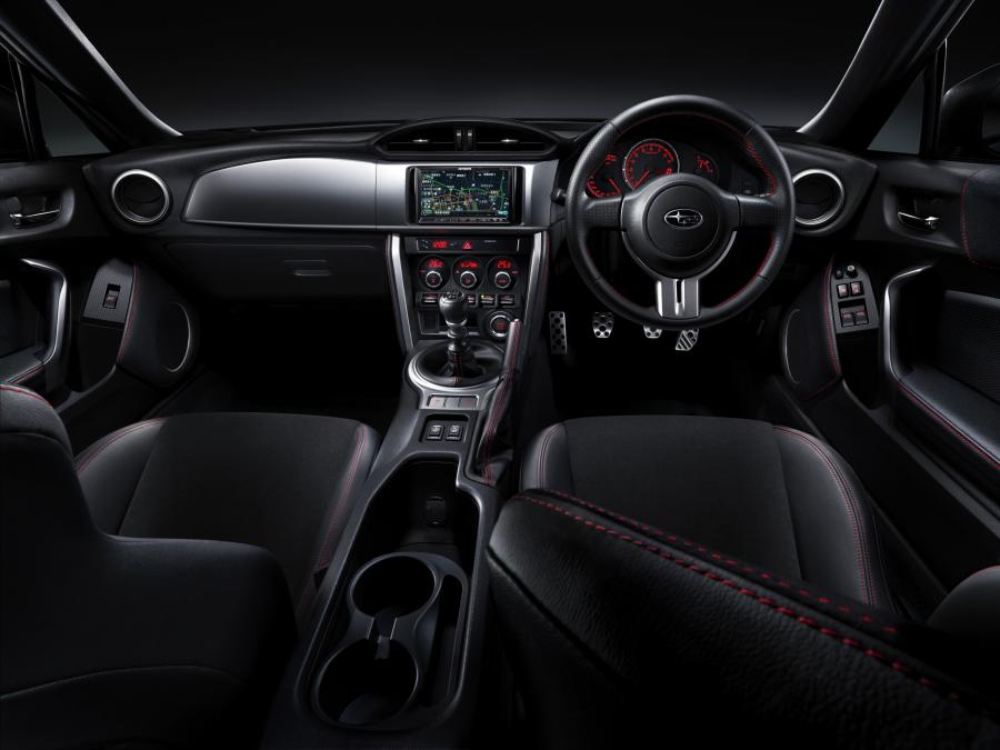  Subaru BRZ 2011 года  (фото 22 из 209)